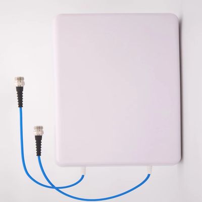25.00cm * 20.00cm * 9.00cm Antenne de panneau MIMO professionnelle pour Das Ibs 698-4000