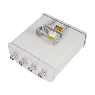 698-4000MHz 4 Ports Panneau d'antenne 4X7/16 DIN-F pour le renforcement du signal directionnel extérieur