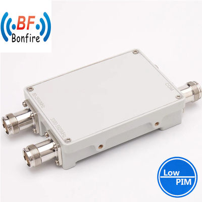 RF 300W N-femme 900/1800MHz Diplexer combinateur passif avec interface 4.3-10 F/DIN-F