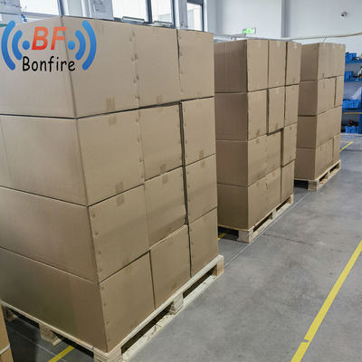 Antenne câblée Antenne WiFi à gain élevé pour le signal mobile extérieur amplifiant 700-3800MHz