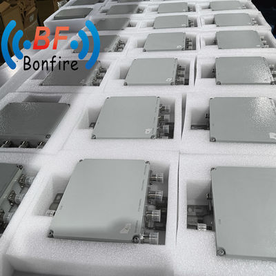 4.3-10f Interface DIN-F Quadplexeur RF Multiplexeur pour 698-960/1710-1880/1920-2170/2600-3800MHz