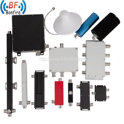 Utilisation à l'intérieur Occasion 698-2700MHz MIMO Directionnel Panel Antenne pour 4G 5G Omni Antenne