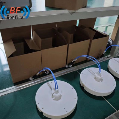 1-port intérieure 65 7/9dBi Panneau d'antenne 1710-2700 3300-4000MHz Omni-antenne pour cellulaire