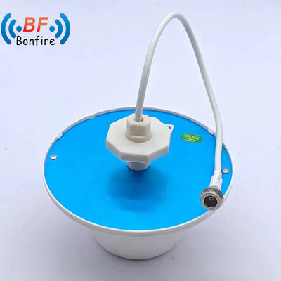 VSWR 1.5 antenne de panneau de correction pour amplificateur de signal mobile large bande 3300-4000MHz LTE N type