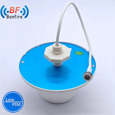 3300-4000MHz Antenne de panneau intérieur à basse fréquence Pim 4.3-10 Femme IP65 pour la gamme haute fréquence