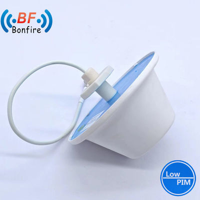 Intérieur 3300-4000MHz large bande 5g LTE 3 / 5dBi RF antenne directionnelle antenne de plafond