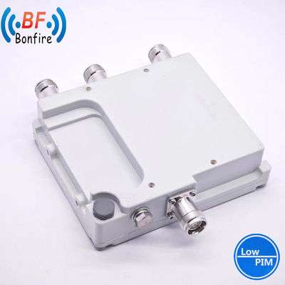 1710-2170MHz 2300-2690MHz Duplexeur à large bande RF Diplexeur à basse fréquence Pim Combiner 4.3-10 Femme