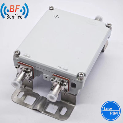 HLQ-XXXXX Duplexer à double bande 1710-2170MHz 2300-2690MHz avec protection IP65