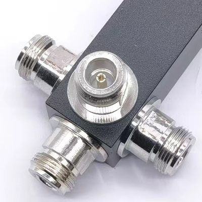 Ultra large bande 2/3/4 Way Low Pim réactif High Power Splitter pour 698-4200MHz N F