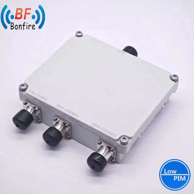 Combinateur à bas PIM VHF UHF Duplexer pour la couverture réseau 1710-2170MHz 2300-2690MHz