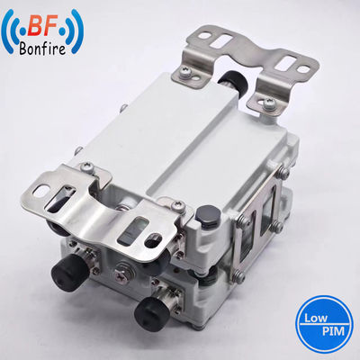 Combinaison à pentabande pour applications intérieures et extérieures 1710-2170 MHz/2300-2690 MHz bas Pim