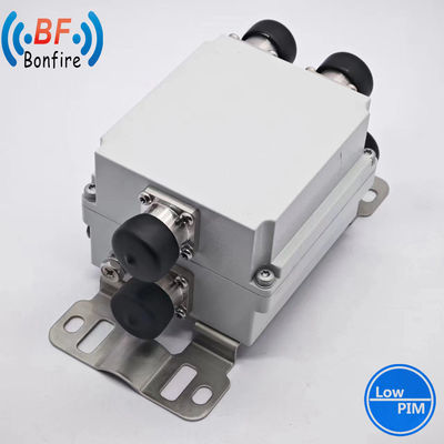 1710-2170MHz 2300-2690MHz Fréquence radio triplexeur Tri-bande RF combinateur Pim bas SMA Femme