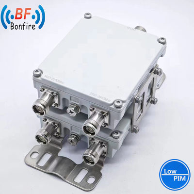 1710-2170MHz 2300-2690MHz Fréquence radio triplexeur Tri-bande RF combinateur Pim bas SMA Femme