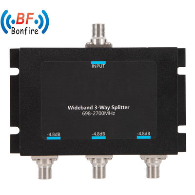 Splitter à bande large RF 3 voies pour les communications intérieures
