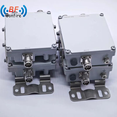 1710-1880 1920-2170 2300-2400 2500-2700MHz Triplexeur RF à cavité CDMA Duplexeur et diplexeur combiné