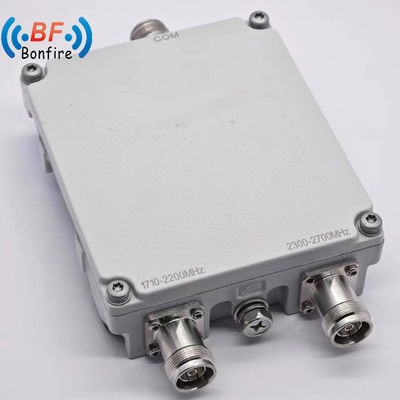 2300-2400 2500-2700MHz Triplexeur RF à basse fréquence Pim -150dbc avec connecteur N/4.3-10 et interface DIN-F