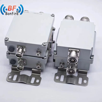 4.3-10f DIN-F N-F Combinateur à diplexer RF triplexeur direct pour pièces de télécommunications IP65 intérieures/extérieures