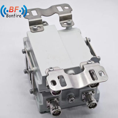 RF 5g Triplexeur Pim bas 1920-2710 2300-2400 2500-2700MHz Combinaison à diplexeur unique