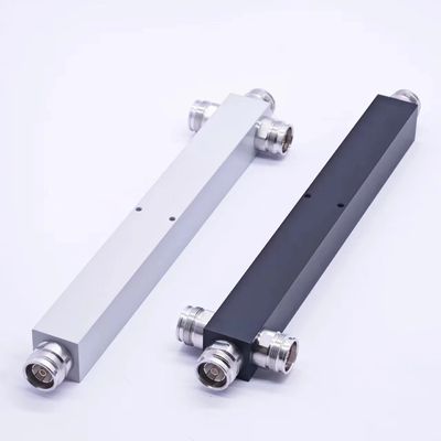 698-4200MHz Pim-160dbc Diviseur de puissance 3 voies avec connecteur de type N Voir le tableau des données ci-dessous