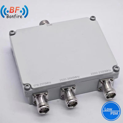 2300-2400 2500-2700MHz Basse Pim -150dbc Triplexeur RF Diplexeur RF Double Diplexeur RF Combinaison à double bande avec connecteur 4.3-10-F