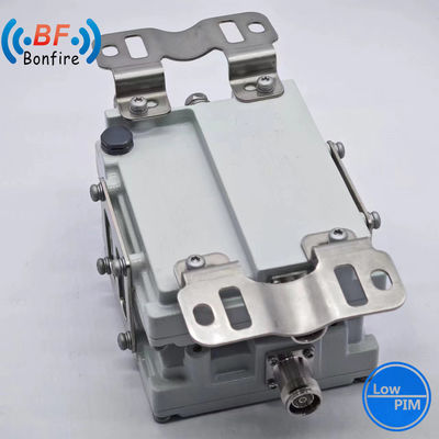 Combinateur de filtres RF Triplexeur RF Diplexeur 2300-2400 2500-2700MHz avec connecteur féminin 4 N