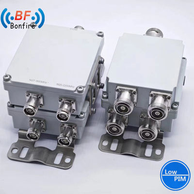 Triplexeur RF Diplexeur extérieur combinateur à bande hexagonale avec connecteur féminin DIN -153dbc