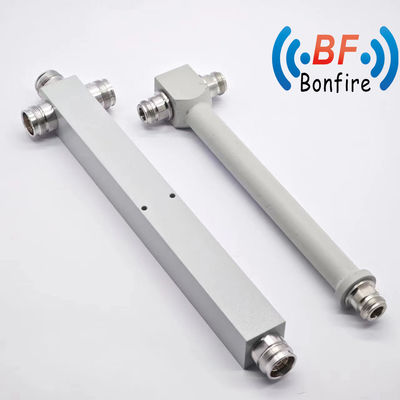 GFQ-XXXXXX personnalisé 2 voies 5g Power Splitter 2400-6000MHz pour les applications à large bande