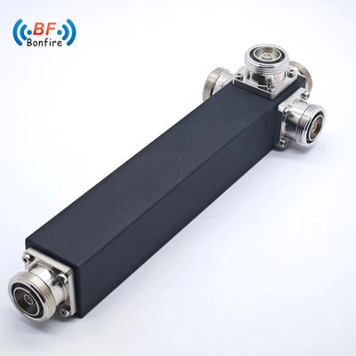 Splitter électrique 3 voies 5000-6000MHz N Femme IP60 Gris/rouge Paquet Poids brut 0,510 kg