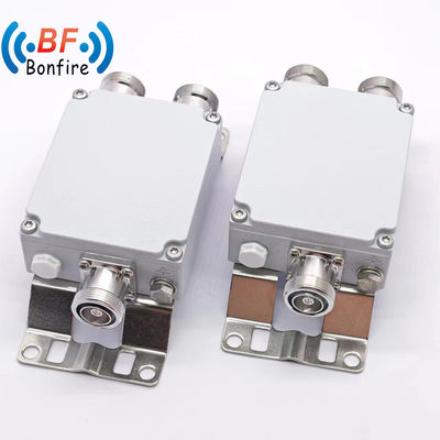 4.3-10f DIN-F N-F Combinateur RF pour intérieur/extérieur IP65 1920-2170 2300-2400 2500-2700MHz