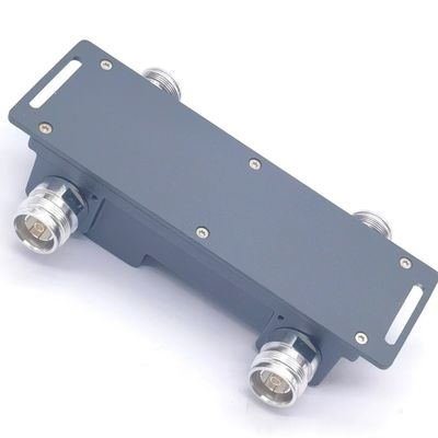 2 en 2 sortie Hybrid Combiner Hybrid Coupler 698-3800MHz 4.3-10 F pour les projets Ibs/Das