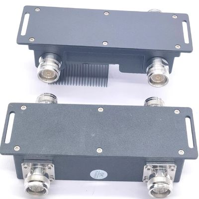 2 en 2 sortie Hybrid Combiner Hybrid Coupler 698-3800MHz 4.3-10 F pour les projets Ibs/Das