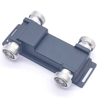 DQ-0738-223301 Combinaison hybride 2 en 2 sur 698-3800MHz DIN-F Package Poids brut 2.000kg