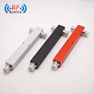 100W 2 Way Power Splitter N-F/4.3-10-F/DIN-F 617-4000MHz IP60 pour la distribution du signal