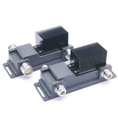 Accouplement hybride 2 en 2 sur 698-4000MHz DIN-F pour la combinaison de signaux à large plage de fréquences