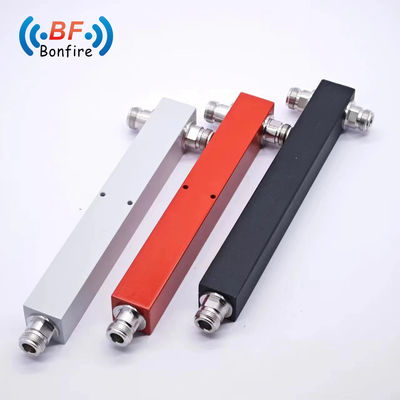 100W 2 Way Wilkinson Power Splitter N Femme IP60 617-4000MHz pour la séparation du signal RF