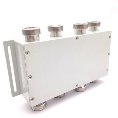 Paquet Poids brut 2000 kg Hybride combiné Hybride coupler 4 en 4 sur 617-3800MHz DIN-F