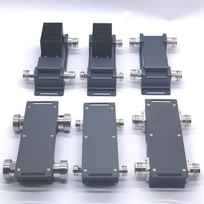 698-3800MHz Coupler hybride 2 en 2 pour le bâtiment Das DIN-F Noir Gris personnalisé