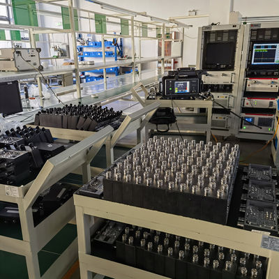 Combinaison hybride à micro-ondes 2 en 2 pour DAS 617-3800MHz Poids brut 0,350 kg