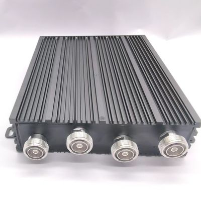 698-3800MHz 4 en 1 hors couplage hybride à faible Pim DIN-F avec capacité IP65 intérieure / extérieure
