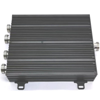 698-3800MHz 4 en 1 sortie N type couplage hybride de télécommunication bas Pim avec interface N-F