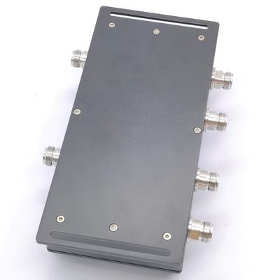 125dbc NF RF couplage hybride passif RF Combinaison hybride 4 en 2 sur 698-3800MHz N-F