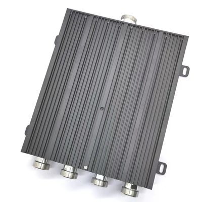125dbc NF RF couplage hybride passif RF Combinaison hybride 4 en 2 sur 698-3800MHz N-F
