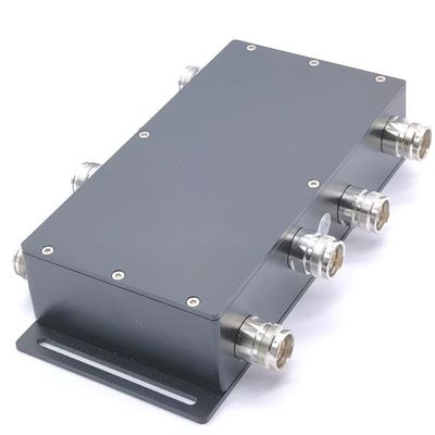 698-3800MHz Low Pim Hybrid Combiner 4X4 160dbc 4.3-10-F Package Poids brut 2.800kg