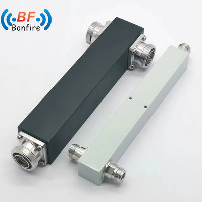Splitter de puissance à cavité bidirectionnelle à haute puissance de 300 W personnalisé pour les systèmes de télécommunications