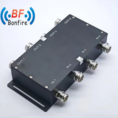 698-3800MHz couplage hybride à basse fréquence 2X2 4.3-10 Combinateur hybride féminin pour large bande