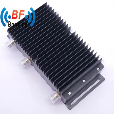 4.3-10-F/DIN-F/N-F VHF 698-3800MHz 3dB Hybrid Coupler Combiner N Femme Type 4 dans 4 sortie
