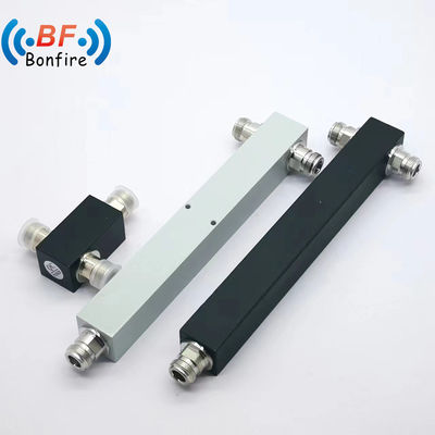 Splitter de puissance de type N féminin personnalisé pour le booster de walkie-talkie UHF 698-3800MHz