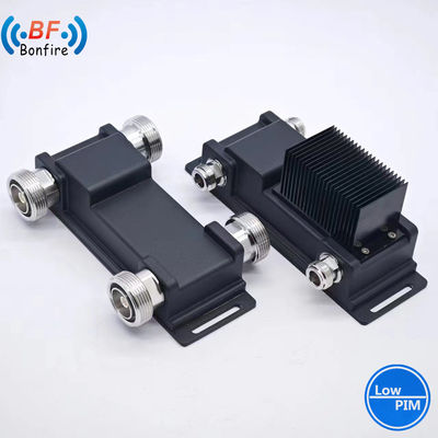 617-3800MHz 3dB 2X2 RF Hybrid Coupler Combiner 4.3-10 Femme pour 5g à l'aide personnalisée