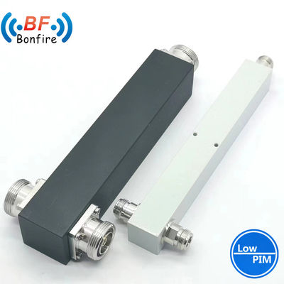 SMA féminin 2 voies Power Splitter 350-3800MHz Diviseur de puissance pour la capacité GFQ-XXXXXX