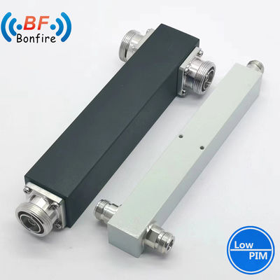 SMA féminin 2 voies Power Splitter 350-3800MHz Diviseur de puissance pour la capacité GFQ-XXXXXX